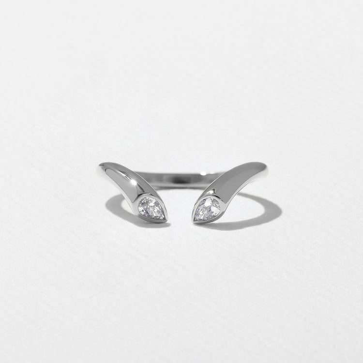 River in 18k White Gold