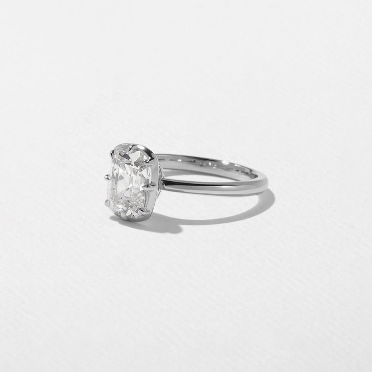 Daphne Antique Cushion in 18k White Gold – view 2