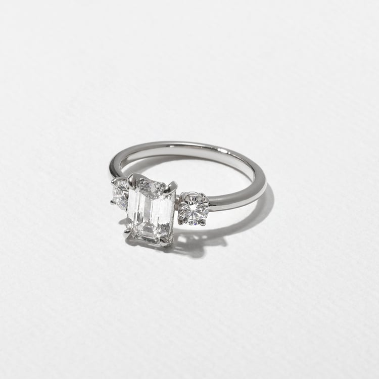 Trey Emerald-Cut  in 14k White Gold – view 2