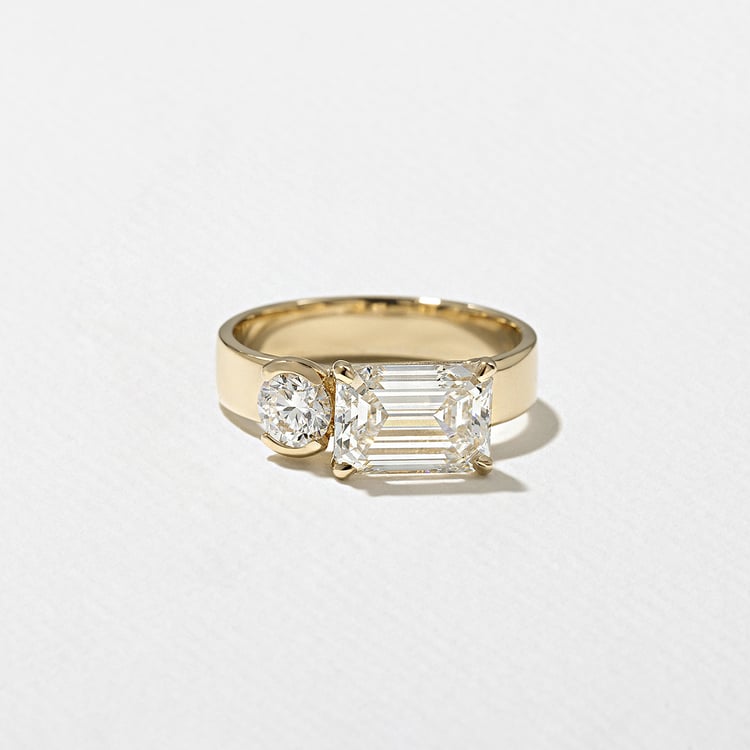 Henri Grand Emerald-Cut in 18k Yellow Gold
