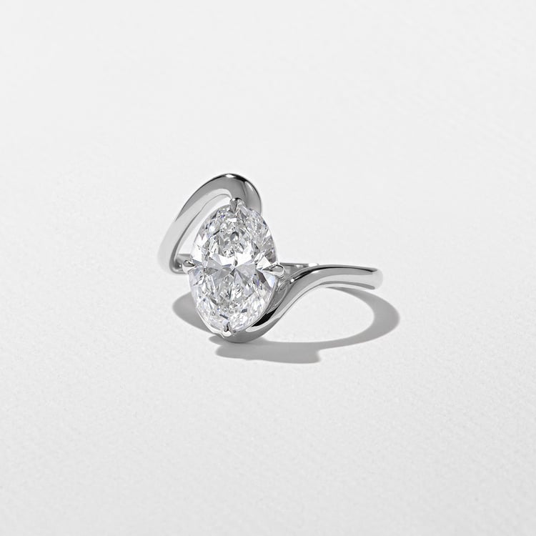 Lyra Oval in 14k White Gold – view 2