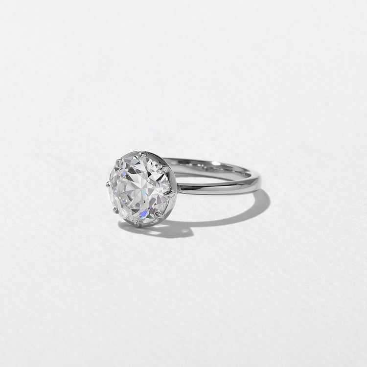 Daphne Antique Round in 14k White Gold – view 2