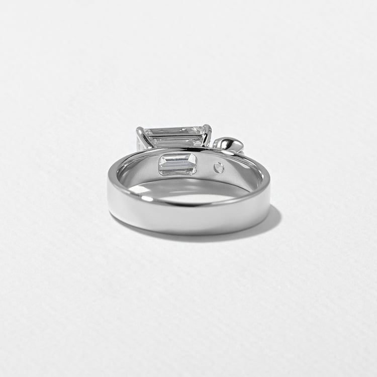 Henri Grand Emerald-Cut in 18k White Gold – view 4