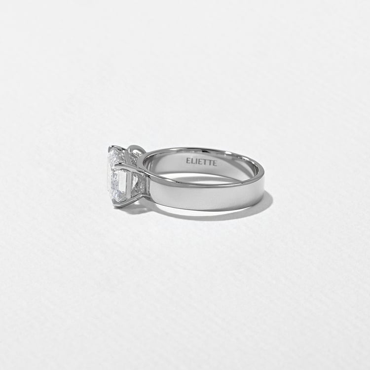 Henri Grand Emerald-Cut in 18k White Gold – view 3