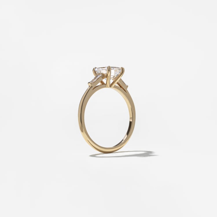 Eve Emerald-Cut in 14k Yellow Gold – view 5