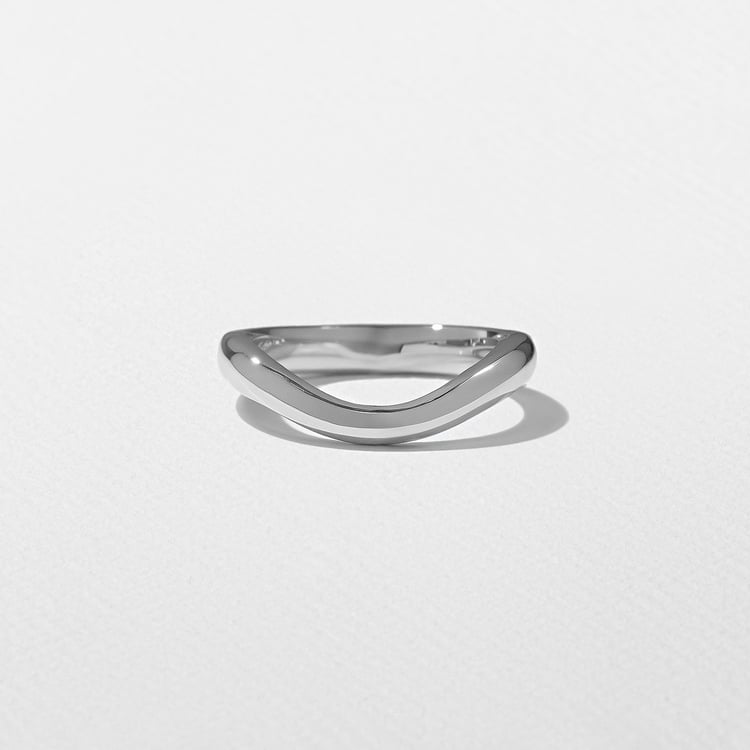 Swan in 18k White Gold