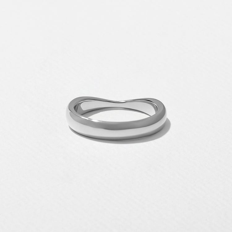 Moon in 14k White Gold – view 3