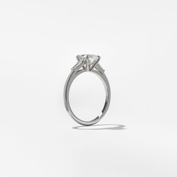 Eve Oval in 14k White Gold – view 5