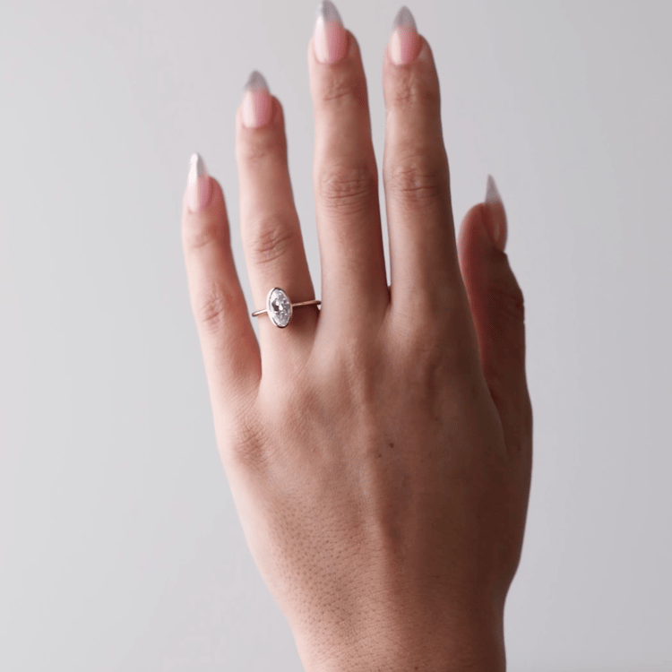 Bailey Antique Oval video preview