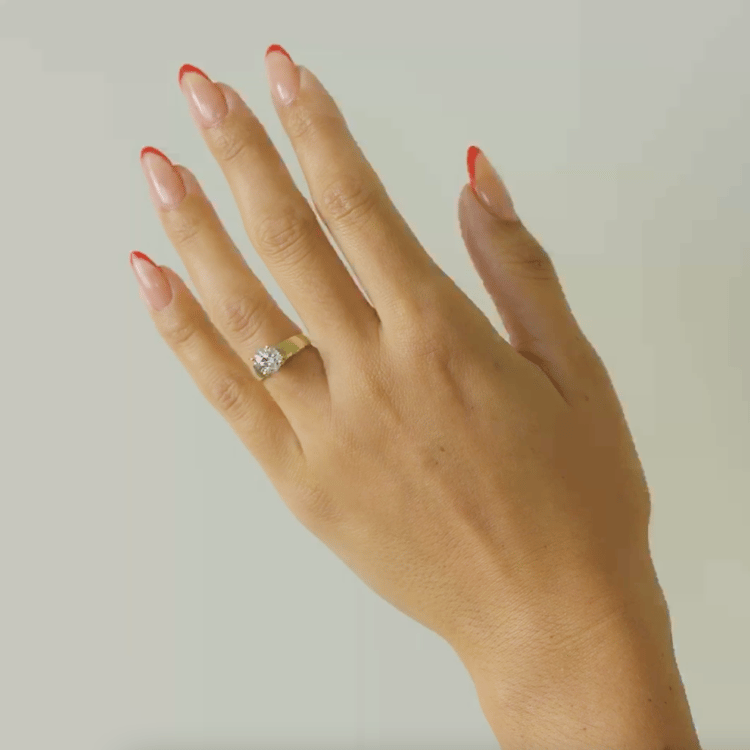 Nova Round in 14k Yellow Gold – video thumbnail