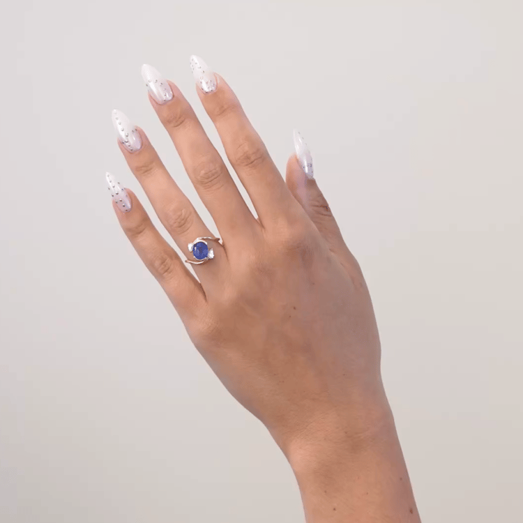 Gemma Sapphire Oval video preview