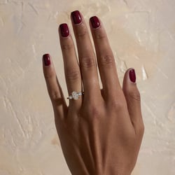 Trey Oval in 14k Yellow Gold – view 7 thumbnail