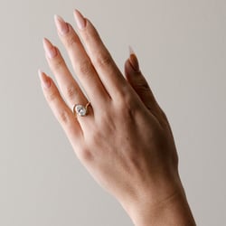 Lyra Oval in 14k Yellow Gold – view 4 thumbnail