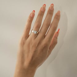 Nova Emerald-Cut in 14k Yellow Gold – view 7 thumbnail
