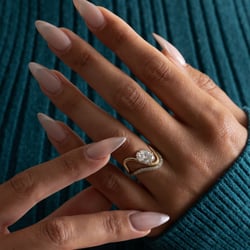 Stella Oval in 14k Yellow Gold – view 5 thumbnail