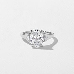 Cleo Oval in Platinum thumbnail
