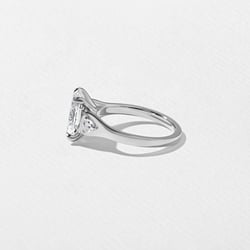 Cleo Oval in Platinum – view 3 thumbnail