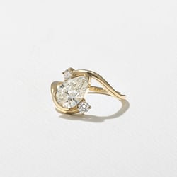 Gemma Pear in 18k Yellow Gold – view 2 thumbnail