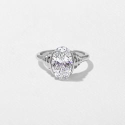 Monet Oval in 18k White Gold thumbnail