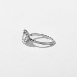 Vivi Oval and Asscher in Platinum – view 3 thumbnail