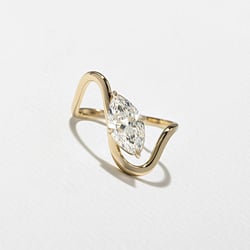 Stella Marquise in 14k Yellow Gold thumbnail