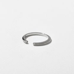 Acacia in Platinum – view 2 thumbnail