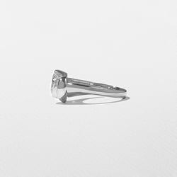 Gaia Round in Platinum – view 3 thumbnail