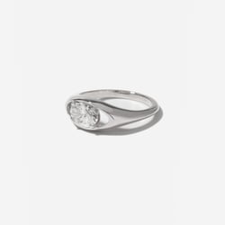 Monroe Oval Mini in 14k White Gold – view 2 thumbnail