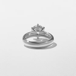 Skylar Round in Platinum – view 4 thumbnail