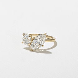 Vivi Grand Marquise and Round in 18k Yellow Gold – view 2 thumbnail