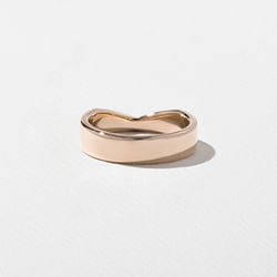 Notch Thick in 14k Rose Gold – view 3 thumbnail