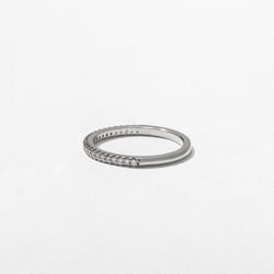 Ivy in 18k White Gold – view 2 thumbnail