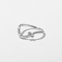 Knot in 14k White Gold – view 2 thumbnail