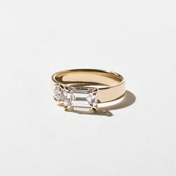 Henri Emerald-Cut in 18k Yellow Gold – view 2 thumbnail