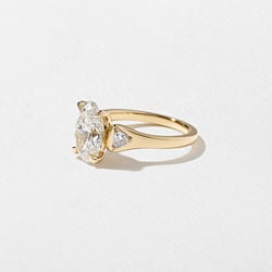 Cleo Oval in 14k Yellow Gold – view 2 thumbnail