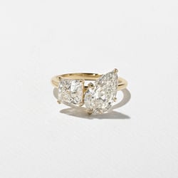 Vivi Grand Pear and Princess in 14k Yellow Gold thumbnail