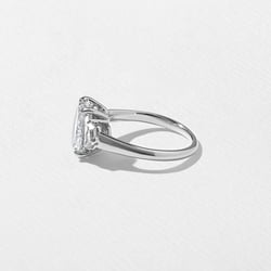 Blair Oval in Platinum – view 3 thumbnail