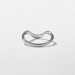 Rae in Platinum – view 3 thumbnail