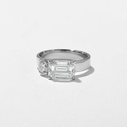 Henri Grand Emerald-Cut in Platinum – view 2 thumbnail