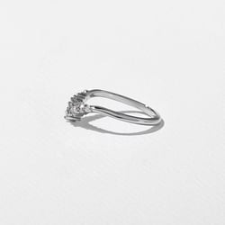 Birch in 18k White Gold – view 2 thumbnail