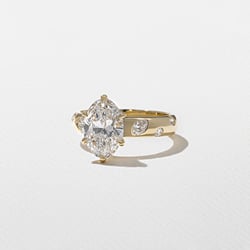 Skylar Oval in 14k Yellow Gold – view 2 thumbnail
