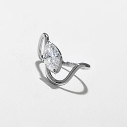 Stella Grand Marquise in 18k White Gold – view 2 thumbnail