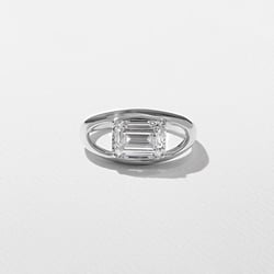 Monroe Emerald-cut in Platinum thumbnail