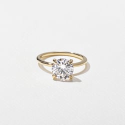 Grace Round Solitaire in 14k Yellow Gold thumbnail