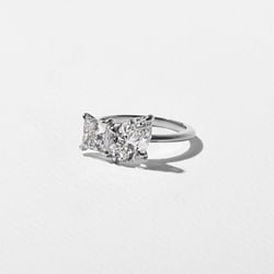 Vivi Pear and Princess in Platinum – view 2 thumbnail