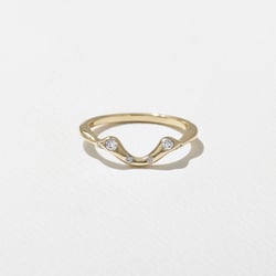 Lake in 14k Yellow Gold thumbnail