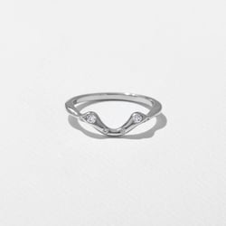 Lake in 18k White Gold thumbnail