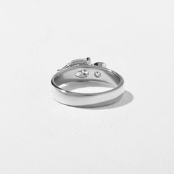 Henri Pear in Platinum – view 4 thumbnail