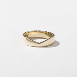 Notch Thick in 14k Yellow Gold thumbnail