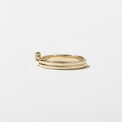 Serra Round in 18k Yellow Gold – view 3 thumbnail